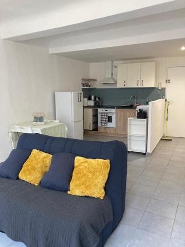 Joli Appartement Au Coeur Du Village Лорг Экстерьер фото